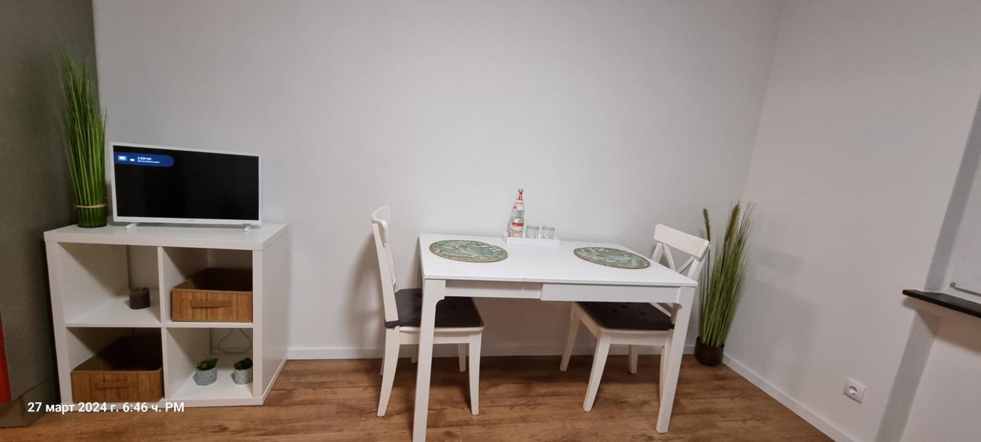 Studio Apartment Naehe S-Bahn Inklusive Parkplatz Oberesslingen Bagian luar foto