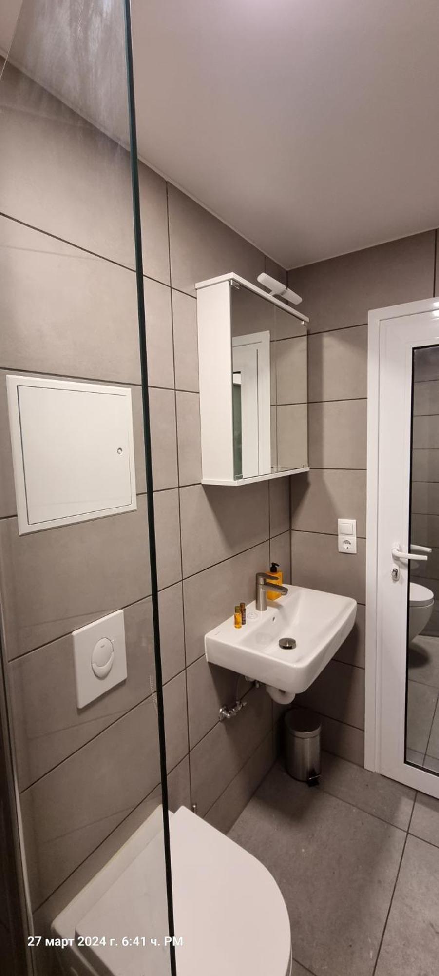 Studio Apartment Naehe S-Bahn Inklusive Parkplatz Oberesslingen Bagian luar foto